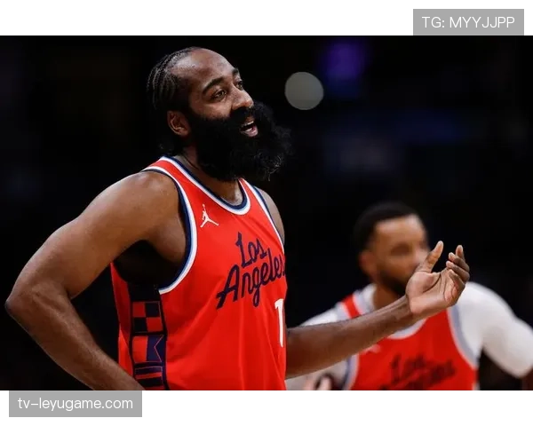 哈登首节2分钟连得12分仍难阻失利,快船遭遇2连败,哈登去快船了嘛